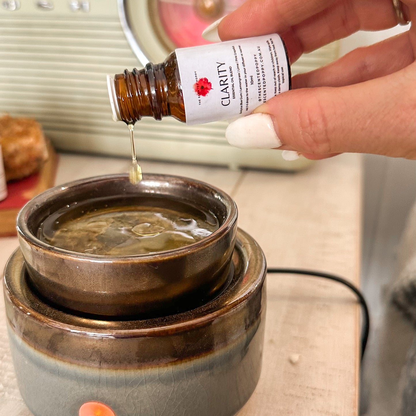 Clarity Essential Oils Blend - Revitalize and energize